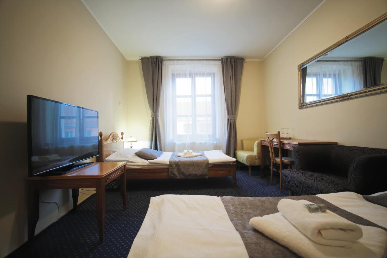 Hotel Napoleon Austerlitz 外观 照片