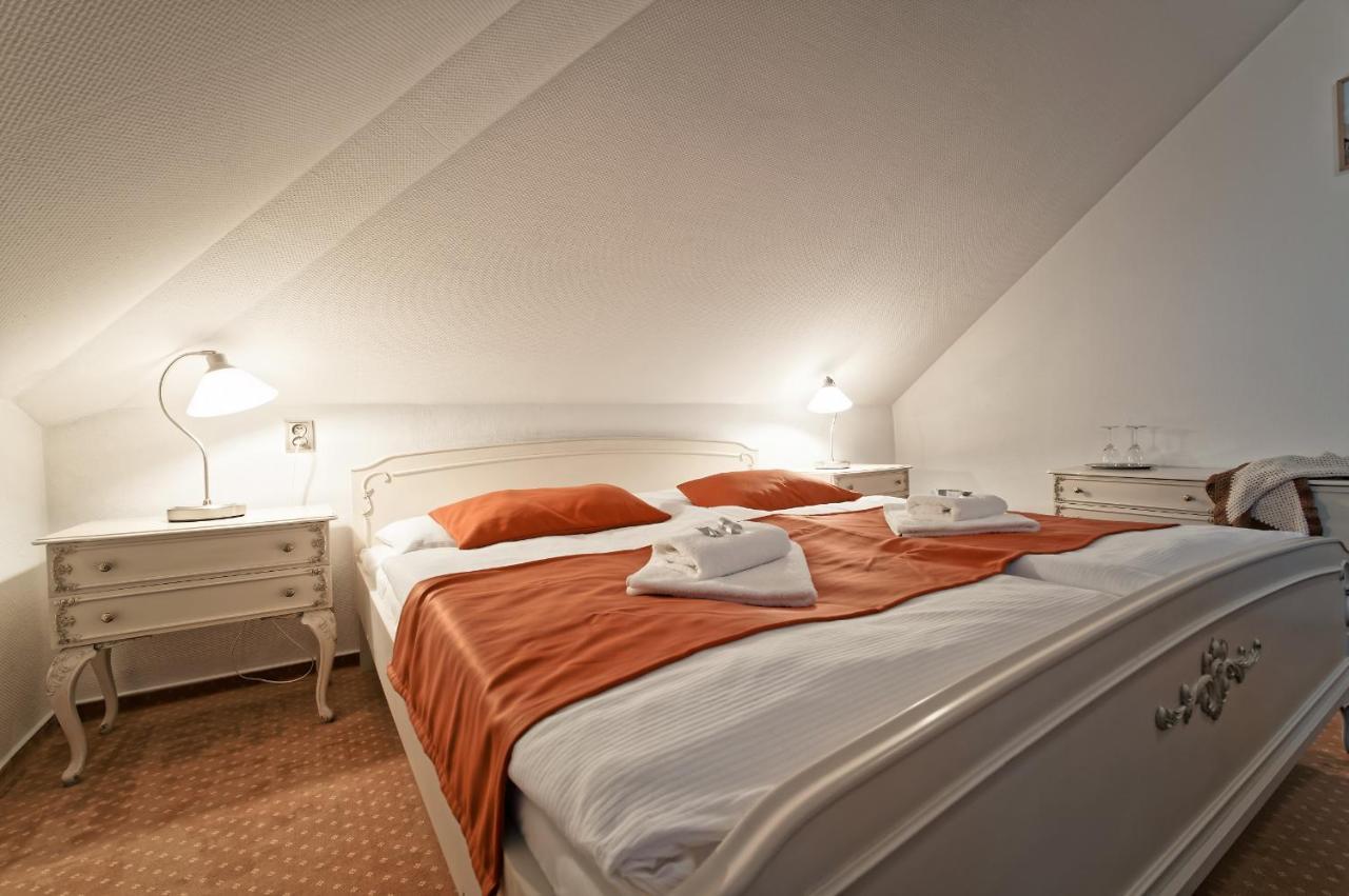 Hotel Napoleon Austerlitz 外观 照片