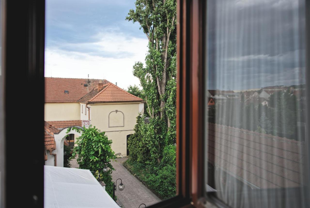 Hotel Napoleon Austerlitz 外观 照片
